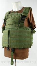 Profile Equipment plate carrier met mag pouches en HG tassen - licht gedragen - origineel