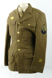 WO2 US Army Technician 5th grade Class A jacket december 1940 - maat 34R = NL maat 44 regular - origineel