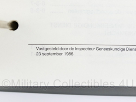 KL Handboek VR 8-1 voorlopige richtlijn Geneeskundige Dienst - uitgave van 1986 -  22,5 x 20 x 6 cm - origineel