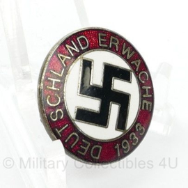 WO2 Duitse abzeichen 1933 "Deutschland Erwache" - 2 cm - replica