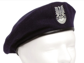 Poolse baret - donkerblauw - met embleem - maat 57 cm - origineel