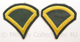 US Army Vietnam oorlog arm emblemen - rang PFC Privat First Class - Cut edge - afmeting 7,5 x 8 cm - origineel
