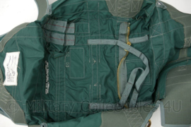 KLU en USAF Case assy Survival Kit voor piloten voor in de schietstoel  - 38 x 38 x 12½ cm - nieuw - origineel