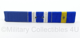 Defensie medaillebalk met 3 batons - NSF Vaardigheidsmedaille, NATO medal, Western European Union Mission Service medal - 8 x 1,5 cm - origineel