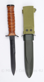 M3 knife met M8 schede replica