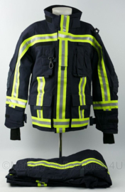 Brandweer jas met broek met reflectie 2018 donkerblauw - huidig model - maat Medium - nieuw - origineel