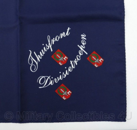 Defensie Thuisfront Divisietroepen 1e divisie 7 december halsdoek - 77 x 75 cm - nieuw in verpakking - origineel