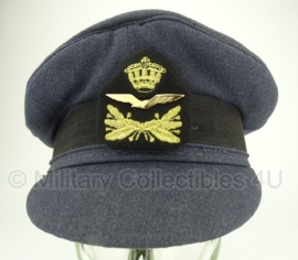 Nederlandse Luchtmacht platte pet 1968 Onderofficier - met insigne - maat 55 - origineel