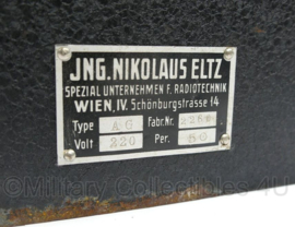 Oostenrijkse Radione AG Netzanschlussgerät - fabrikant JNG Nikolaus Eltz - 24,5 x 11 x 16 cm - origineel