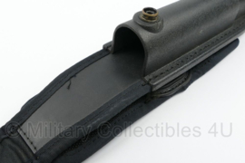 Politie baton slagstok koppel houder - zwart - 6 x 6 x 24 cm - origineel