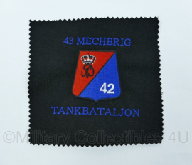 Nederlands Leger - proefmodel embleem 43 gemechaniseerde brigade  - 42ste Tankbataljon  origineel