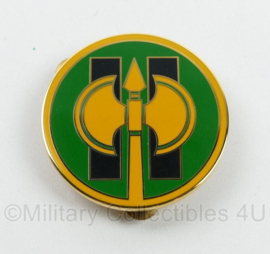 Metalen borst insigne US Army insigne "11th Military Police Brigade" - Origineel