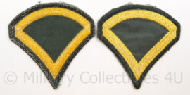 US Army Vietnam oorlog arm emblemen - rang PFC Privat First Class - Cut edge - afmeting 7,5 x 8 cm - origineel