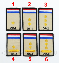 KL Nederlandse leger rangembleem met klittenband - met NLD vlag en NATO rang  - officieren - 5 x 8 cm