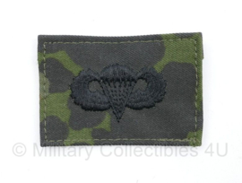 US parawing op Bundeswehr flecktarn ondergrond - 6 x 4,5 cm -  origineel