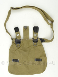 Duitse WO2 broodzak groen/khaki 1940 - met draagriem - replica