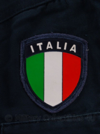 Italiaanse Carabinieri gevechtsjas met origineel ITALIA embleem en rode bies - maat 52 - origineel