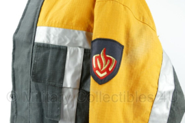 Brandweer PWG Uitrukpak jas en broek met reflectie - maat Medium - gedragen - origineel