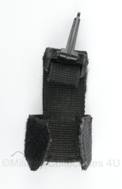 Universele koppelhaak zwart - 4 x 2 x 9,5 cm - gebruikt - origineel