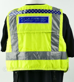 Britse politie fluor geel vest PSCO met portofoon houders - kogelwerende hoes leeg - nieuw - one size - origineel