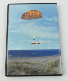 Boek en CDVD Het Luchtdoelartillerieschietkamp 1951-2005 - 30 x 21½ cm - nieuw - origineel