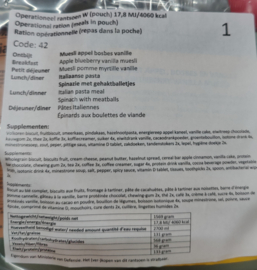 1 doos met 8 zakken Nederlandse leger 24uurs rantsoenen Maaltijd zak 24 Hour Operationeel Rantsoen W (pouch) + OL - 8 verschillende menu's! - +/- 4100 kcal - Best Before December 2026