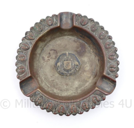 Defensie asbak koper met infanterie embleem erop - diameter 8 cm - origineel