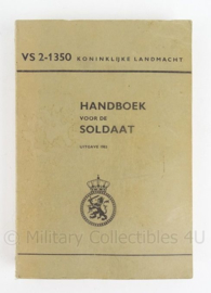 Boek "KL Handboek voor de soldaat VS 2 1350" - 1983 - origineel