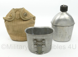 WO2 US Army veldfles set - RVS fles 1943, RVS beker 1943 en khaki hoes ongestempeld - origineel