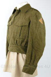 MVO uniform jas Rode Kruis Arts jaren 50 - maat 46 ¼ - origineel