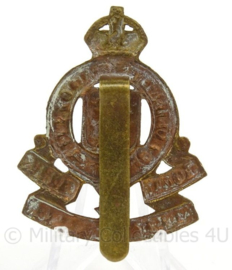 WO2 Britse baret of cap insigne Royal Army Ordnance Corps - afmeting 4 x 5,5 cm - origineel