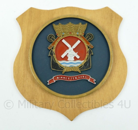 Koninklijke Marine Vliegtuig Squadron 7 - "Nimmer ten Vang" - wapenschild squadron 7 - afmeting 15,5 x 15,5 x 1,5 cm - origineel