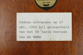 Nationale Federatieve Raad van het Voormalig Verzet Nederland wandbord - 14 x 1,5 x 19 cm - origineel