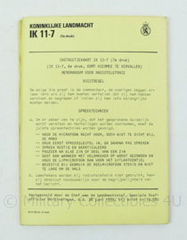 Nederlands leger  instructiekaart IK11-7 memorandum voor de radiotelefonie - origineel