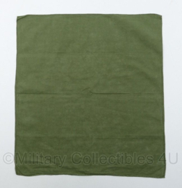 Defensie zakdoek groen - 40 x 45 cm - origineel
