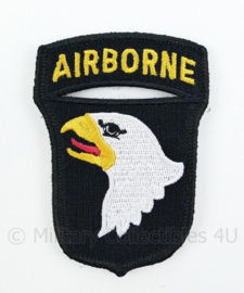 US Army 101st Airborne embleem - oorlogs model en materiaal, maar MET klittenband - 8,5 x 6 cm