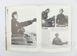 Naslagwerk Panzers in Normandy Then and Now door Eric Lefevre - 30,5 x 22 x 2,5 cm