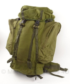 Berghaus Cyclops II Vulcan rugzak met zijtassen groen - maat 3 -  100 liter - origineel leger