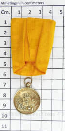 Defensie Juliana periode Trouwe dienst Medaille in goud  - 9 x 4 cm - origineel