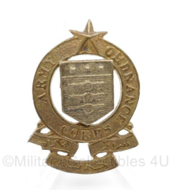 WW2 Britse cap badge Army Ordnance Corps - 3,5 x 2,5 cm -  origineel