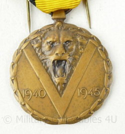WO2 Belgische herdenkingsmedaille Oorlog 1940-1945 - 8 x 4 cm - Origineel
