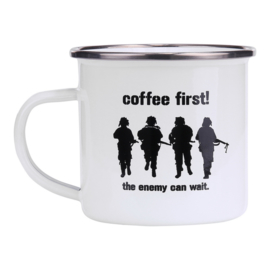Emaille Mok Emaille beker - Coffee First! - The Enemy can Wait.