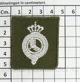 KL Landmacht vaardigheids borst embleem Uitmuntend Voertuigbestuurder - afmeting 4,5 x 5 cm - origineel