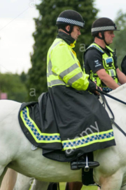 Zeldzame Britse mounted Police politie te paard mantel met epauletten met nr van de agent - Large Regular - origineel