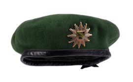 Duitse politie baret met insigne Polizei Sachsen-Anhalt - groen - maat 53 tm. 63 cm. - origineel