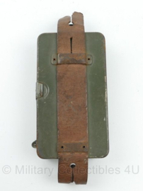 WO2 Duitse zaklamp Petrix No.679L  - origineel