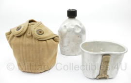 WO2 Canteens & Messkits