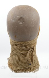 Piepschuim mannequin hoofd beschilderd met balaclava - 16 x 14 x 29 cm