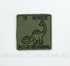 KL Nederlandse leger 13 BEVOCIE 13 Brigadebevoorradingscompagnie borstembleem - met klittenband - 5 x 5 cm - origineel