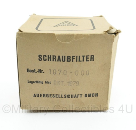 Auer gasmaskerfilter 1979 - nieuw in doosje - 10 x 11 x 11 cm - origineel